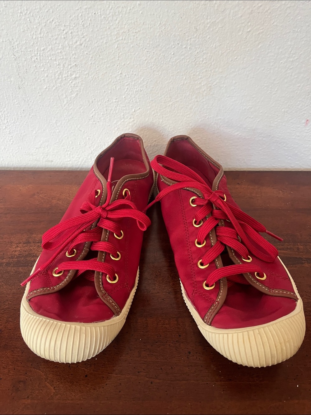 Palladium Red Canvas Lace-up Low-Top Sneakers Size 6.5